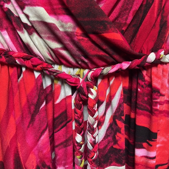 High/Low 💐Midi Floral Dress 💐 - Picture 4 of 5